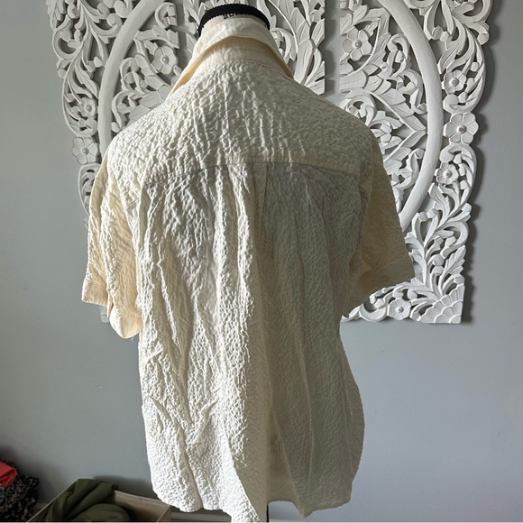 Women’s button up shirt - Picture 3 of 4